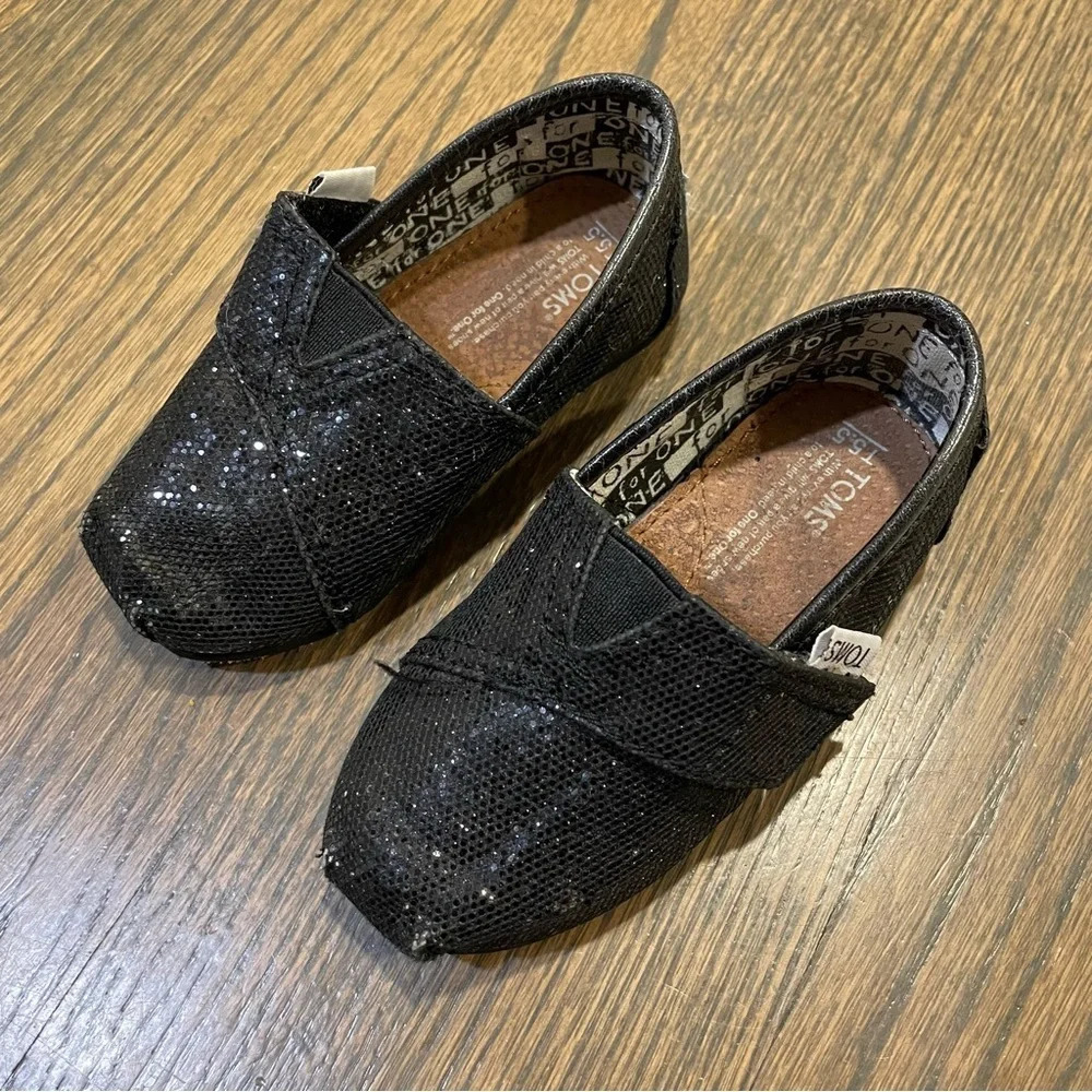 Toms Classic Black Glitter Slip On Shoes Baby T5.5